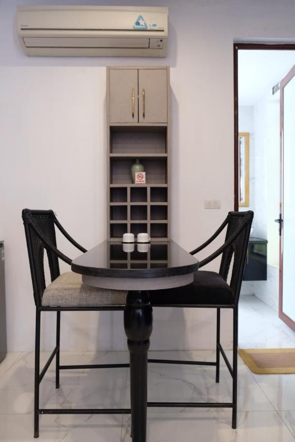 Aisha Hotels And Apartments Ханой Екстер'єр фото